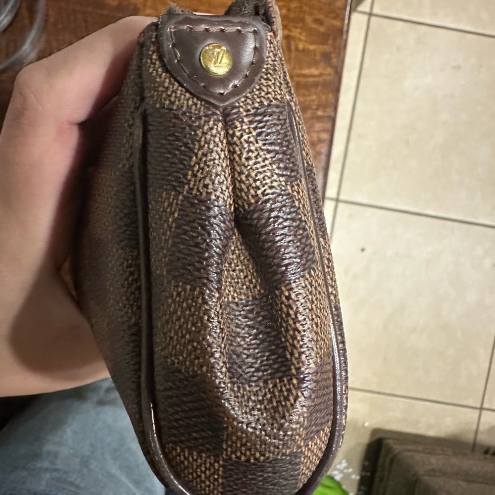 Louis Vuitton Eva Crossbody Handbag Damier Brown - Picture 3 of 10